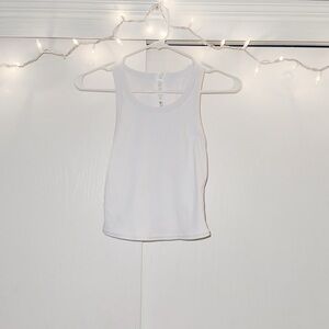 Alo goddess ribbed to go tank - white